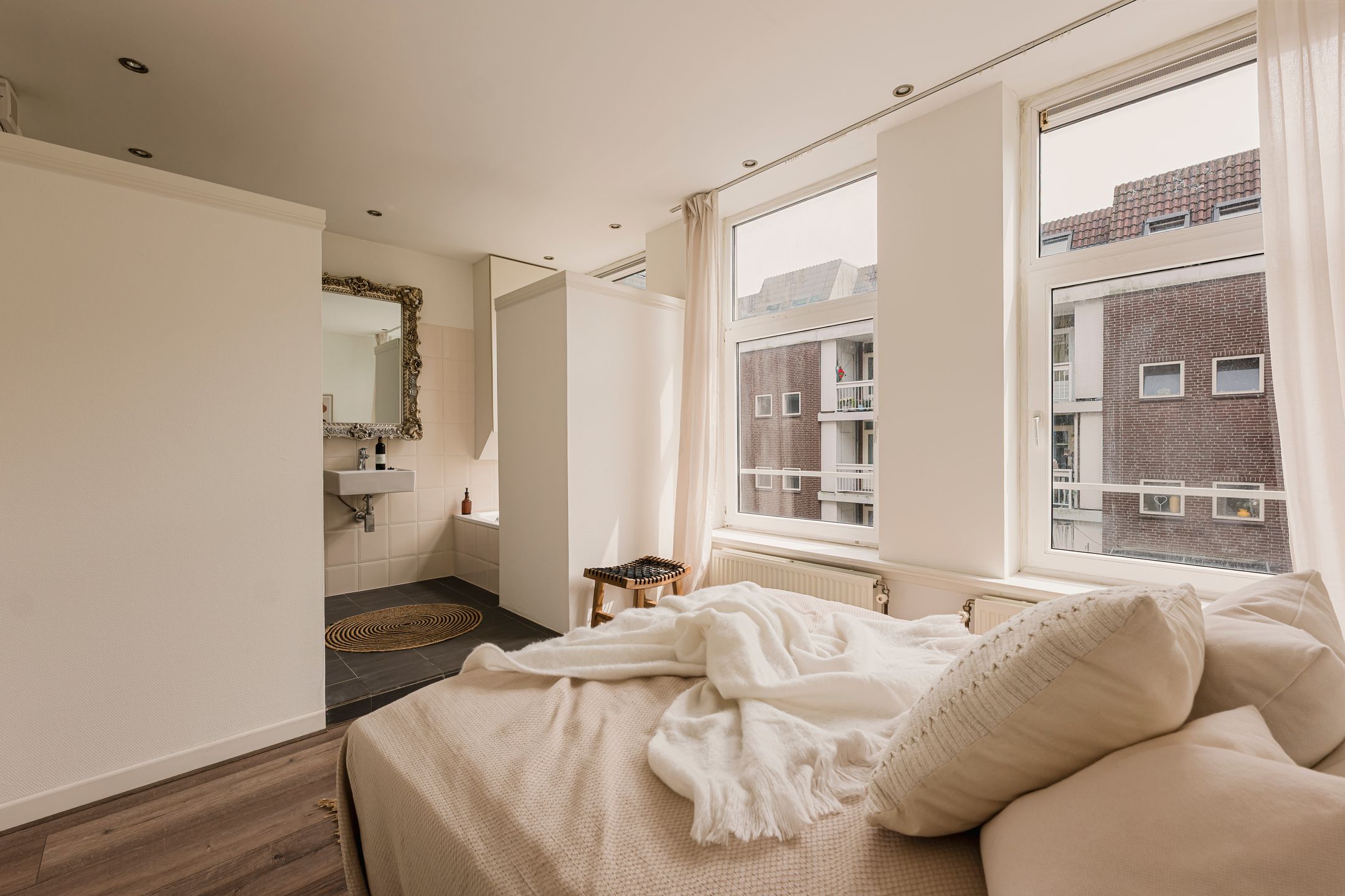 Foto 15 van Eerste Van Swindenstraat 38-2