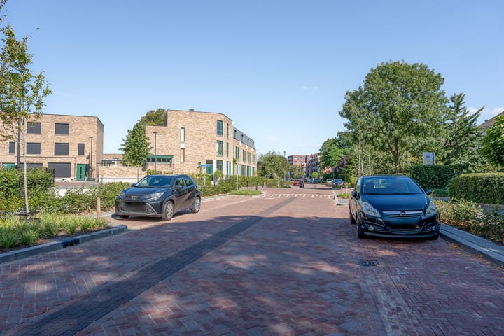 Foto 42 van Teteringsedijk 51