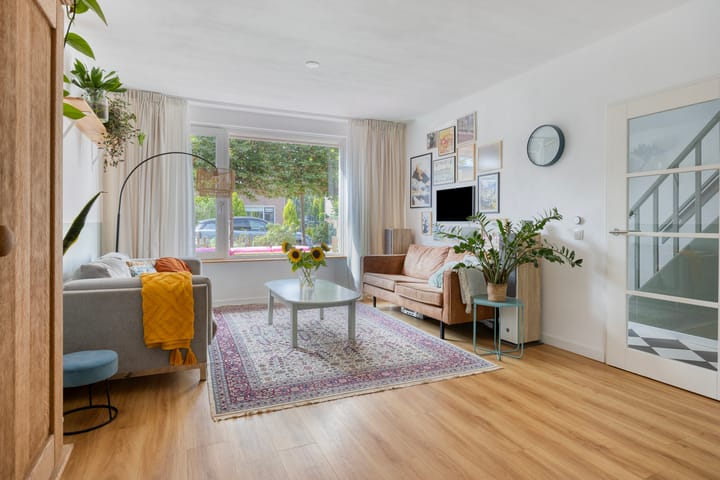 Foto 10 van Tuinlaan 64