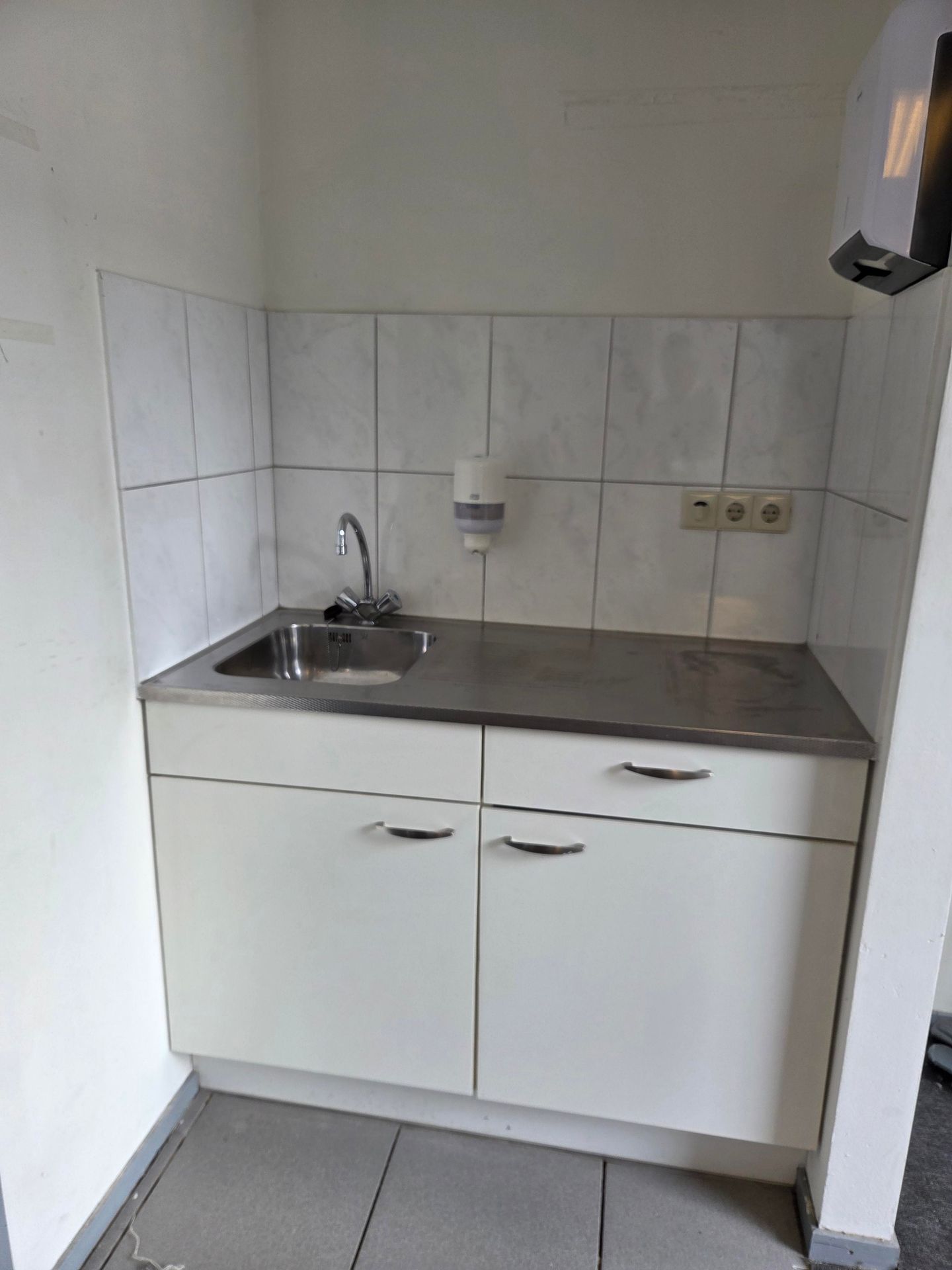 Bekijk foto 4 van H.A. Lorentzstraat 117