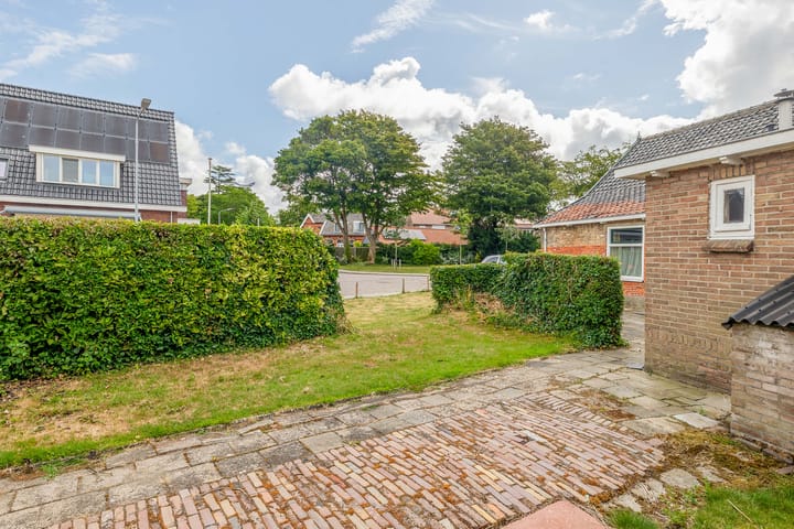 Photo 31 of Breeweg 2