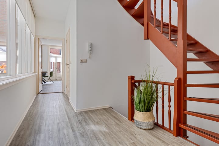 Foto 24 van Herebinnensingel 17-A