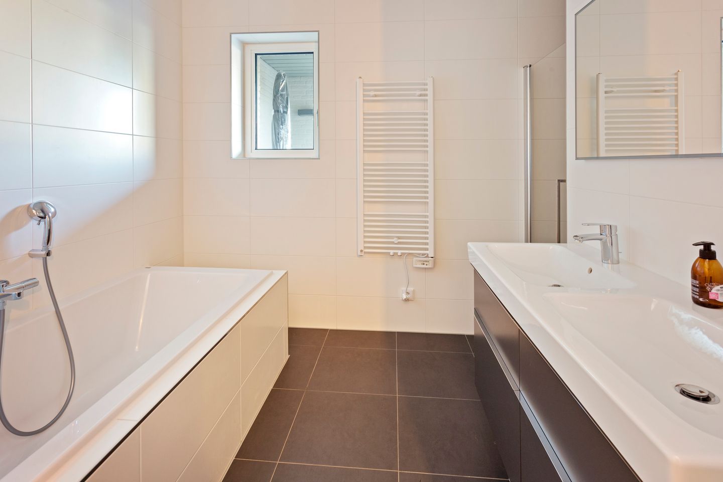 Foto 10 van Zoemerenstraat 18