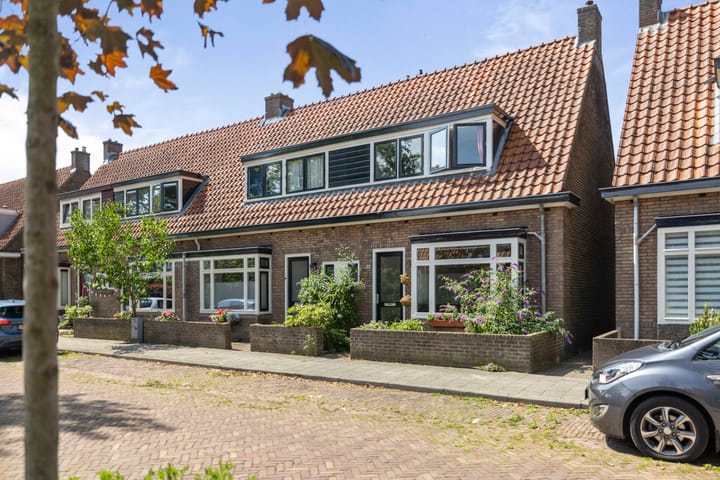 Foto 2 van Tjoenerstraat 18