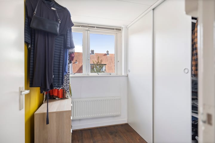 Foto 16 van Tjoenerstraat 18