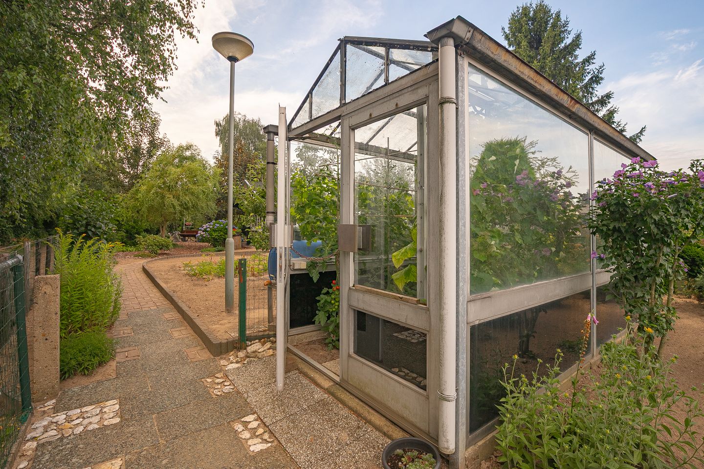 Foto 25 van Diergaarderstraat Zuid 32