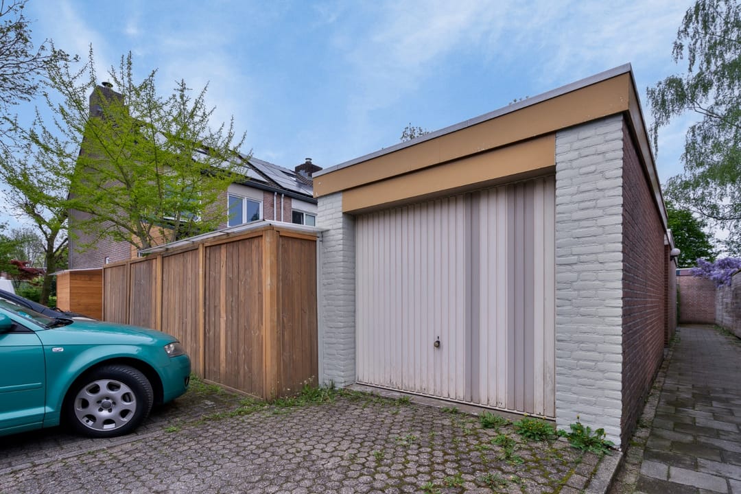 Foto 2 van Bij de Postwagen 42