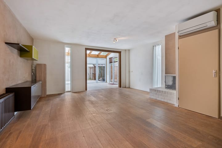 Foto 5 van Bij de Postwagen 42