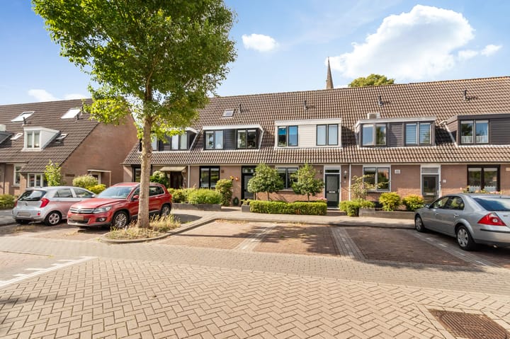 Foto 21 van Pieter van der Leelaan 10