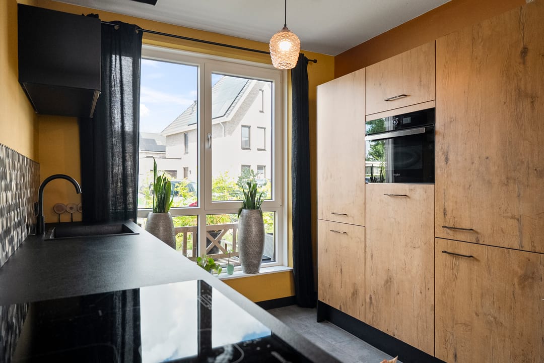 Foto 13 van Kastanjehout 8-A