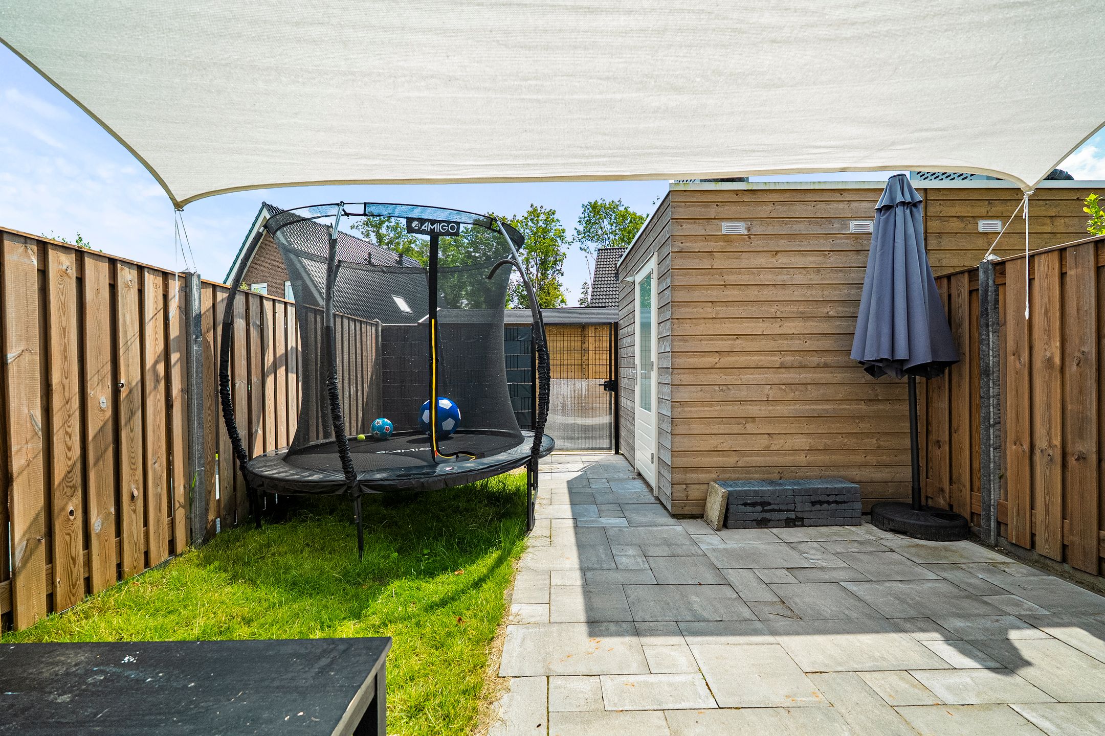 Foto 15 van Kastanjehout 8-A