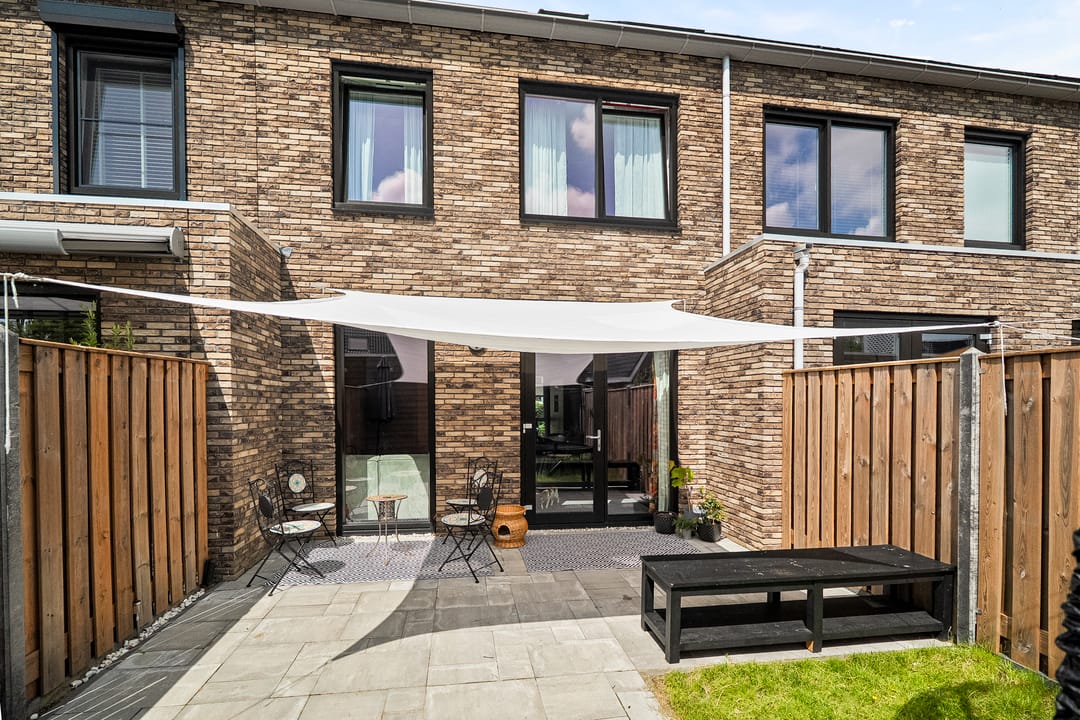 Foto 16 van Kastanjehout 8-A