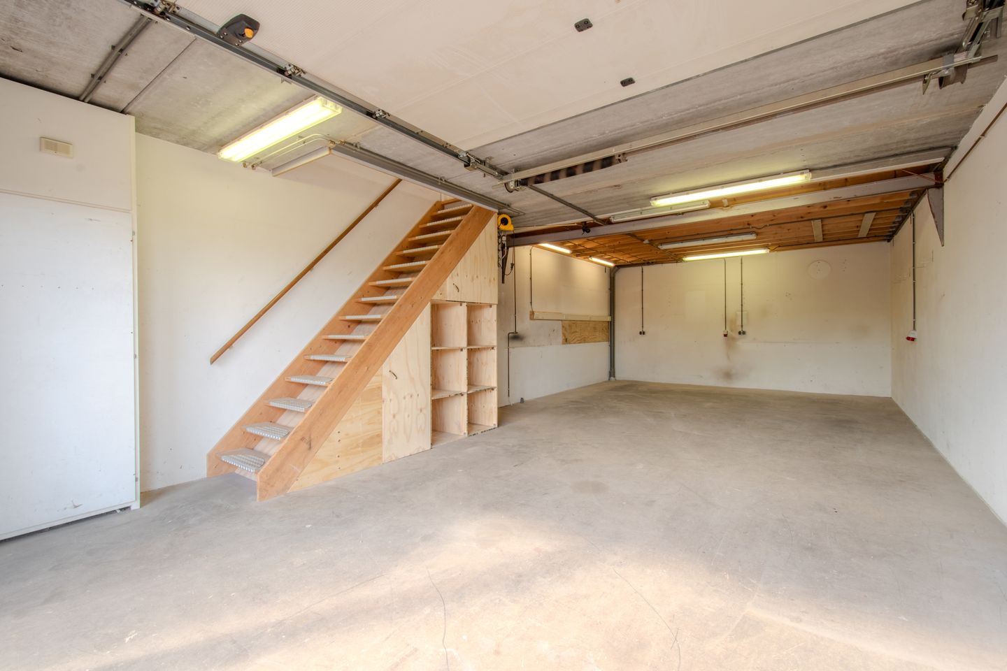 View photo 3 of Vijverweg 31