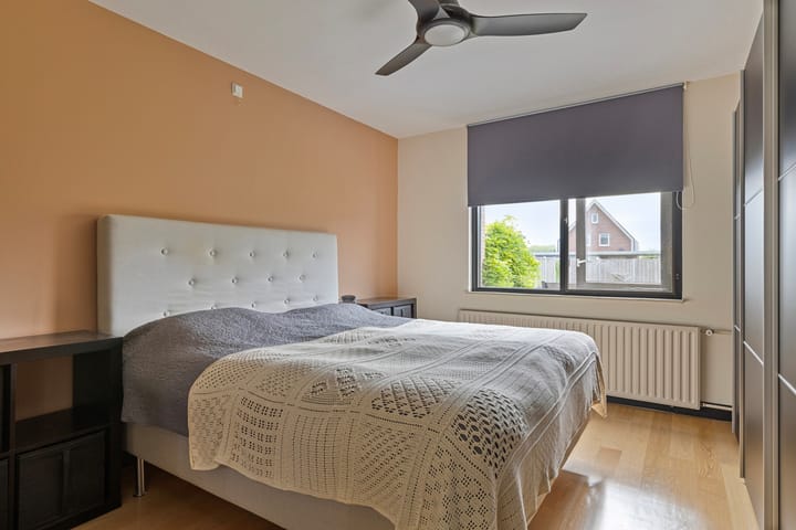 Photo 21 of Volkerakstraat 15