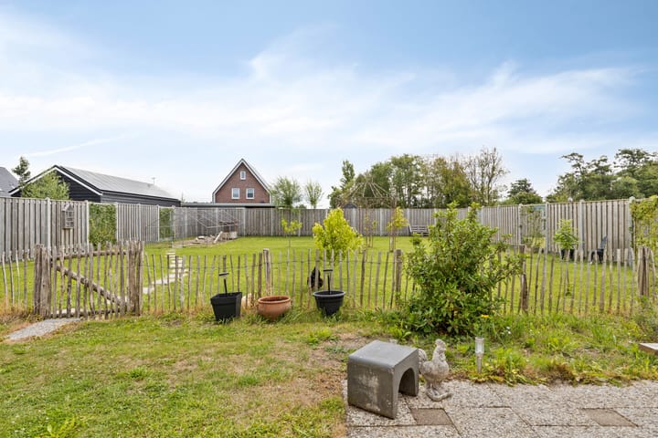 Photo 37 of Volkerakstraat 15