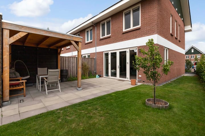 Foto 2 van Coöperatiehof 20