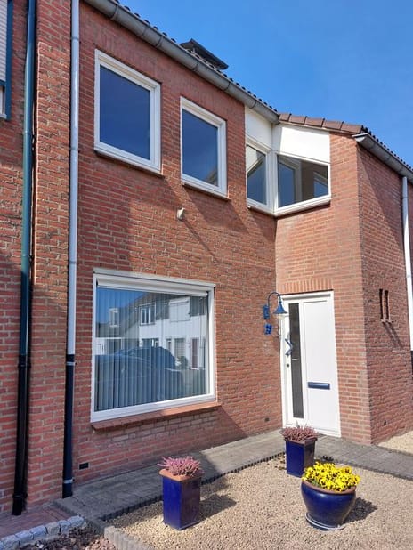 undefined main image