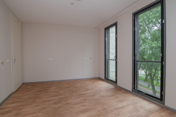 Foto 11 van Bijdorplaan 211