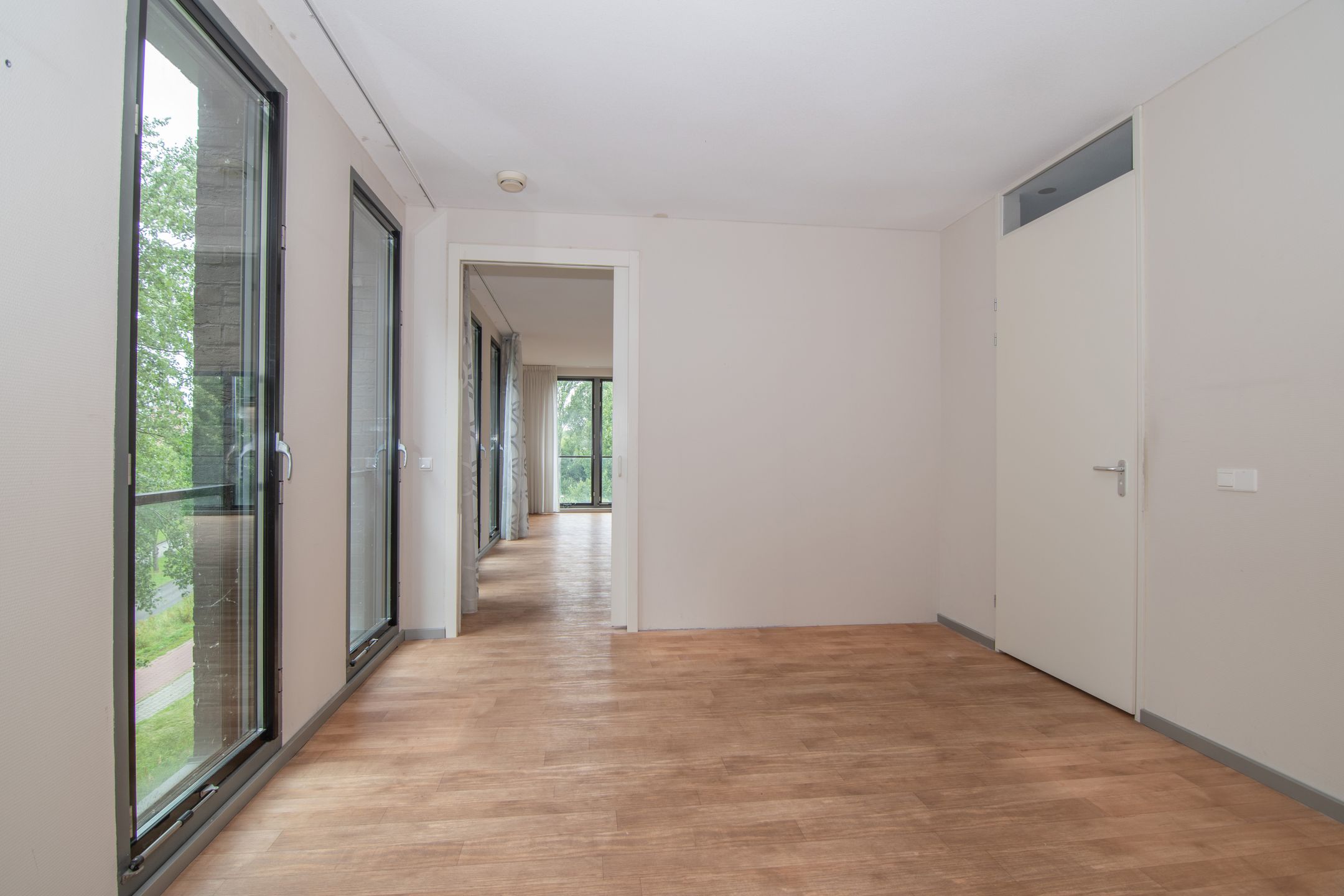 Foto 12 van Bijdorplaan 211