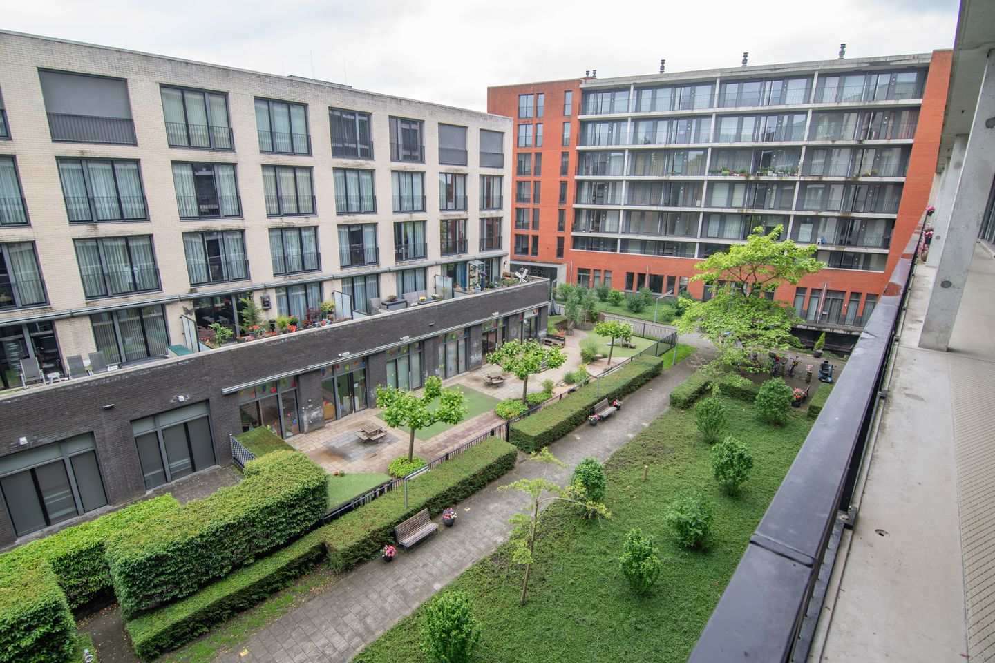 Foto 20 van Bijdorplaan 211