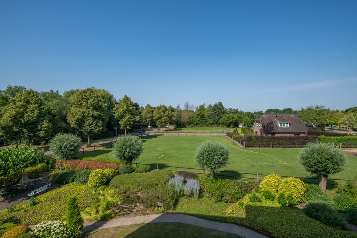 Foto 4 van Hof van Cambridge 159