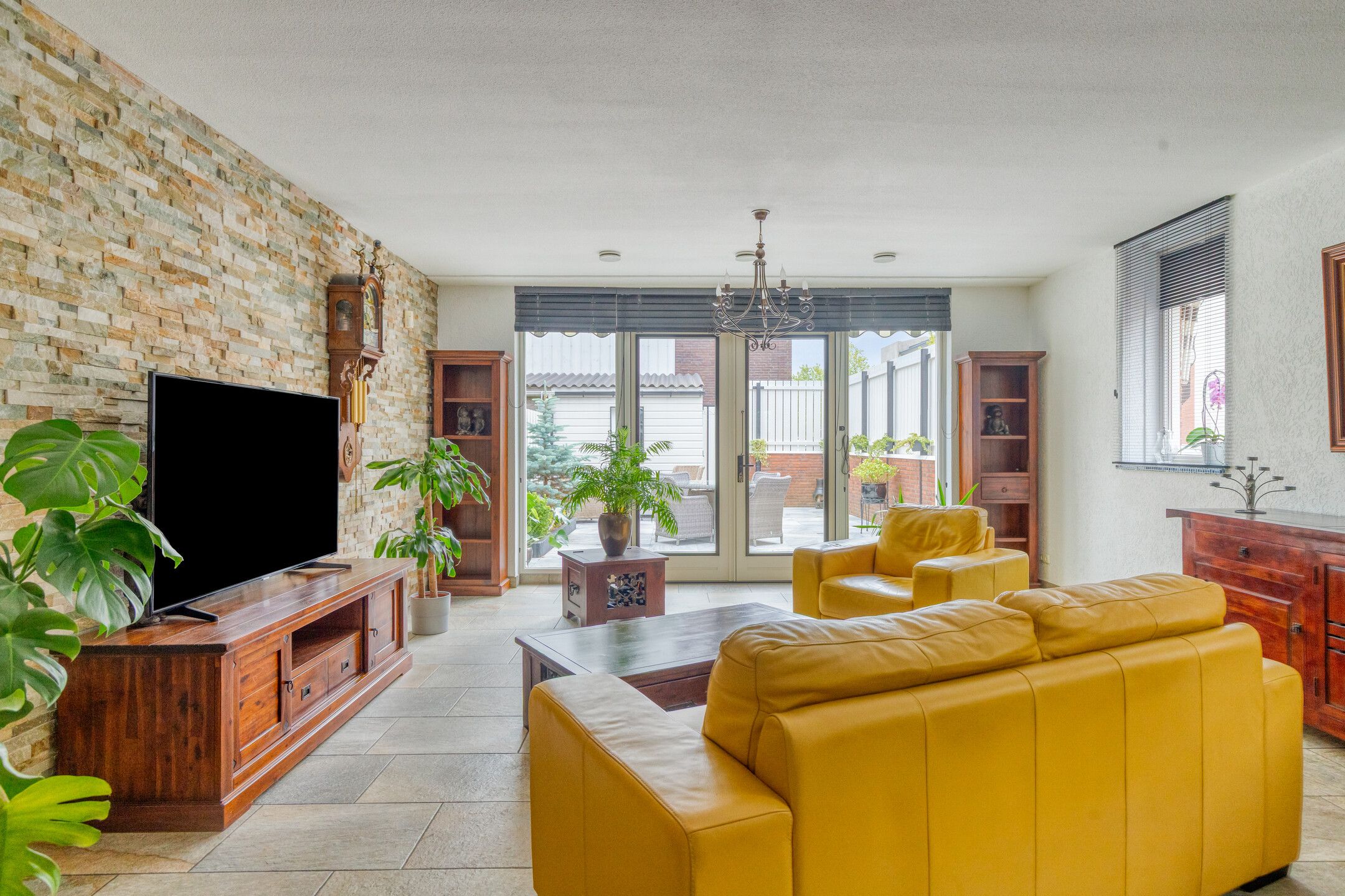 Foto 9 van Veldkerserf 50