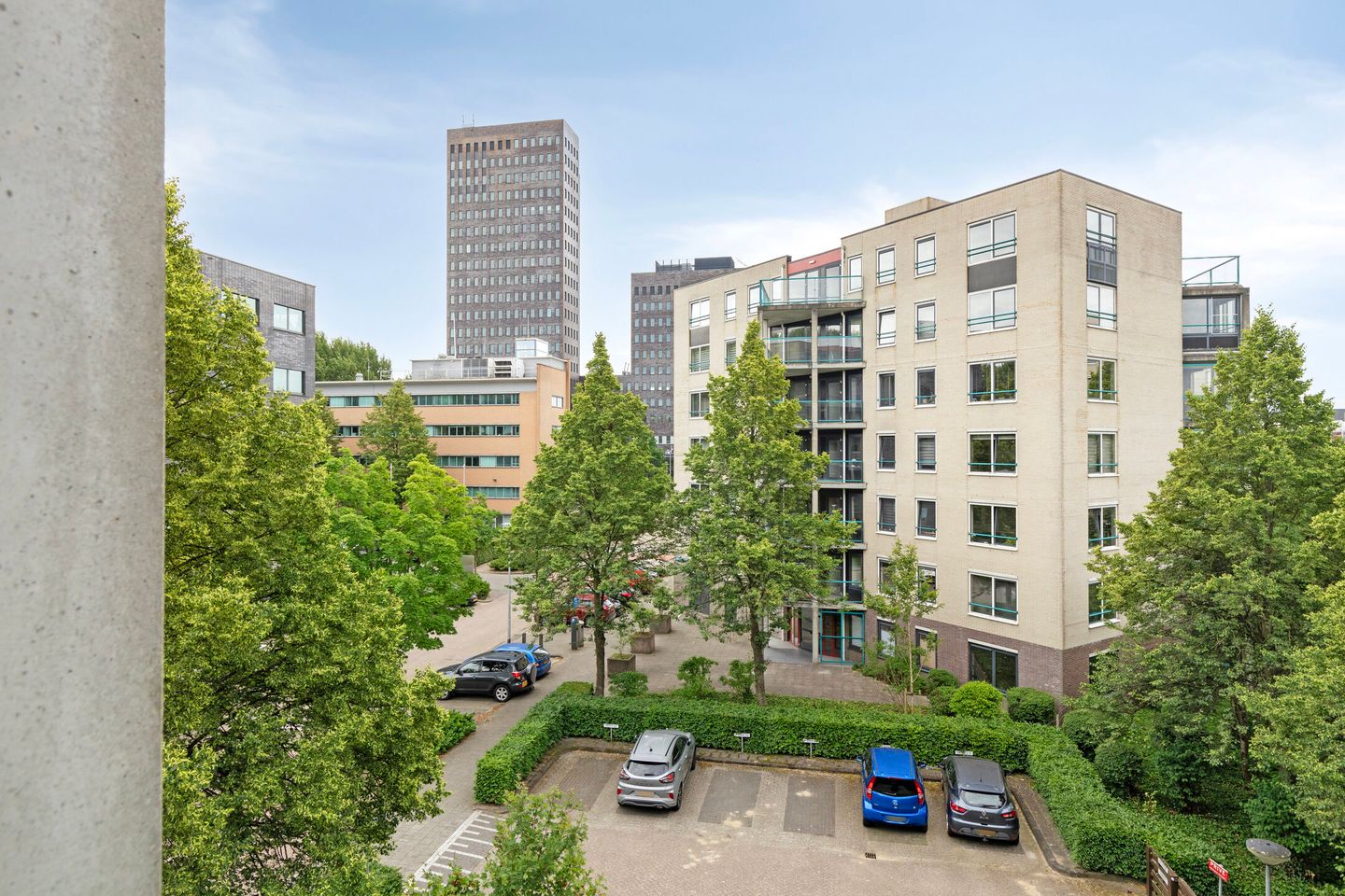 Photo 19 of Dag Hammarskjöldhof 35