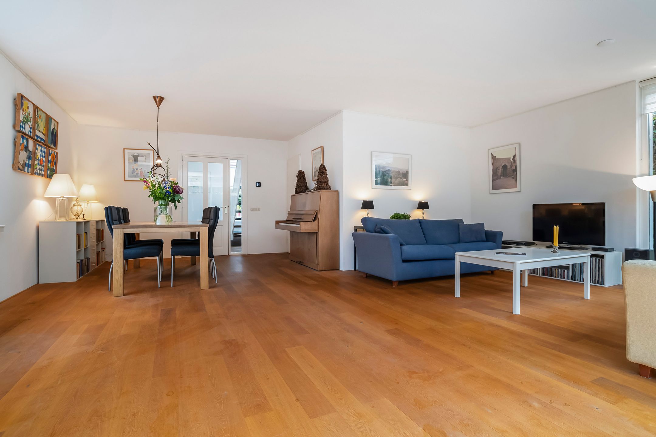 Foto 15 van Mohammed Roemhof 2