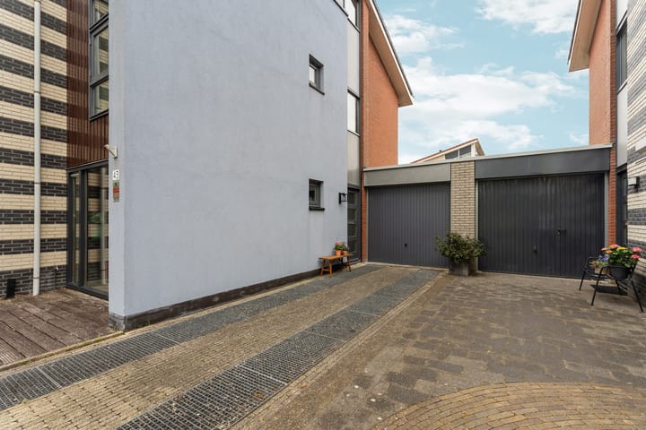 Foto 43 van Jan Voermanstraat 43