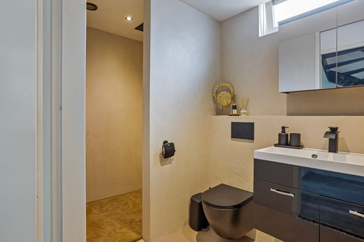 Photo 3 of Koningspage 75