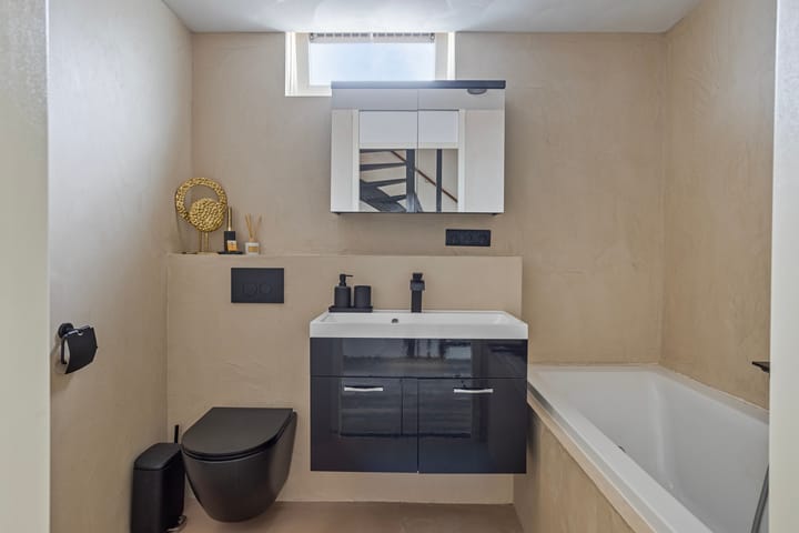 Photo 21 of Koningspage 75