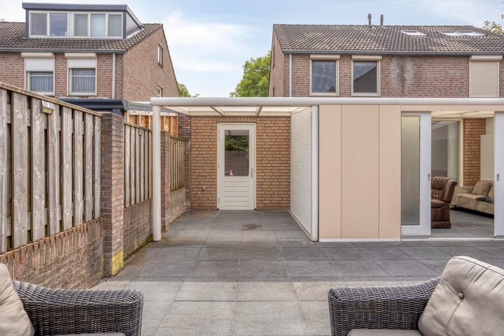 Photo 31 of Koningspage 75