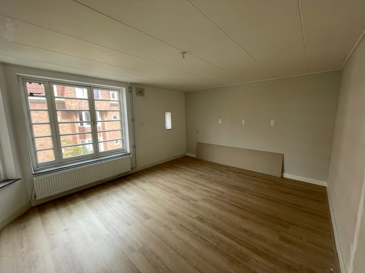 Foto 4 van Henriëtte Ronnerstraat 42