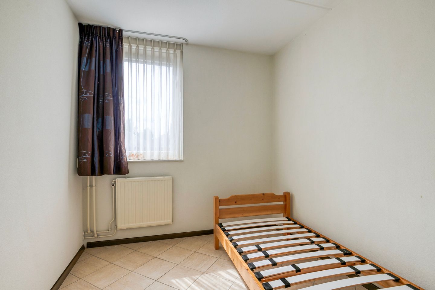 Photo 25 of Abraham Kuijperstraat 43