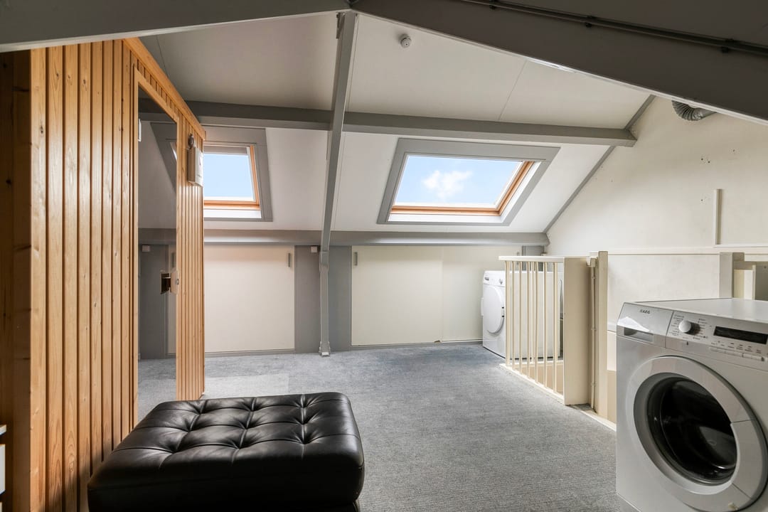 Photo 32 of Abraham Kuijperstraat 43