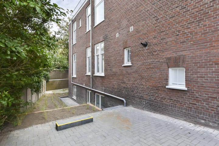 Foto 24 van Nieuwe Parklaan 187