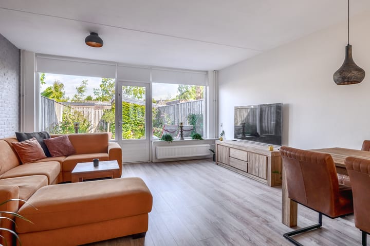 Foto 2 van Schoolstraat 68