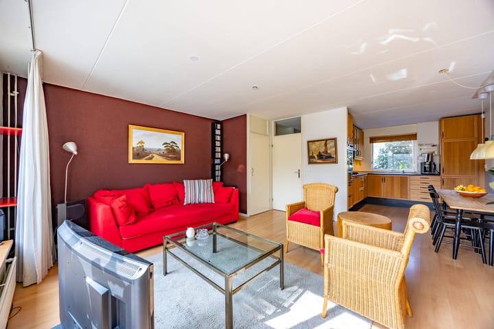 Photo 13 of Zegge 26