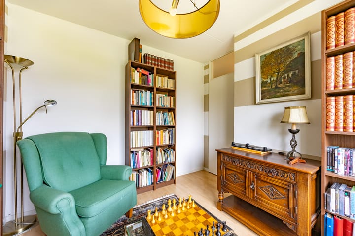 Photo 22 of Zegge 26