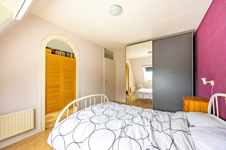 Photo 28 of Zegge 26