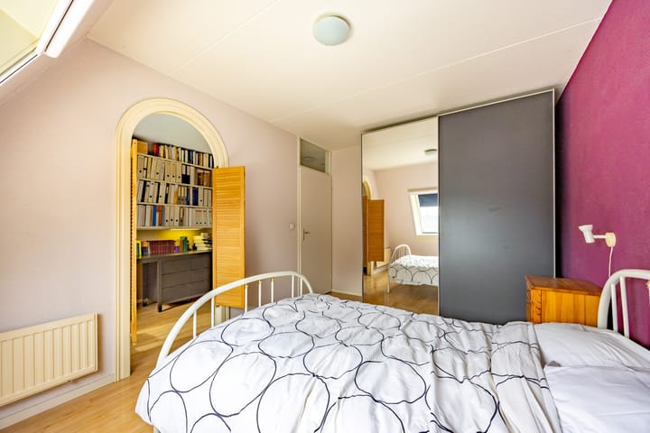 Photo 29 of Zegge 26