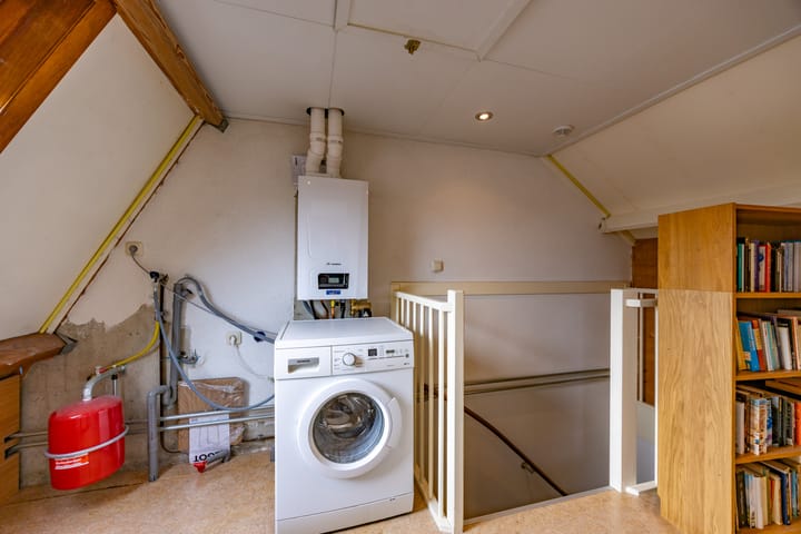 Photo 37 of Zegge 26