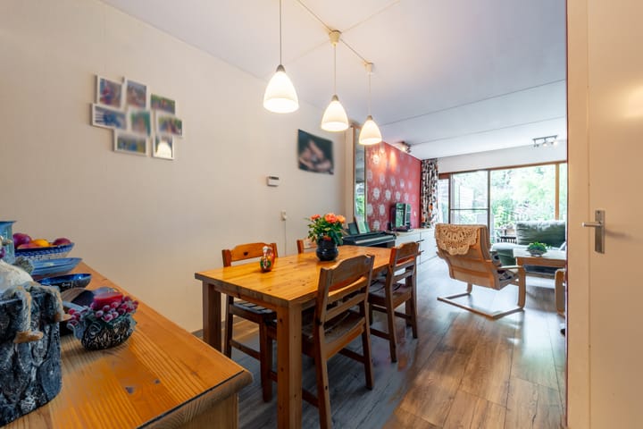 Foto 11 van Jan van Galenstraat 19