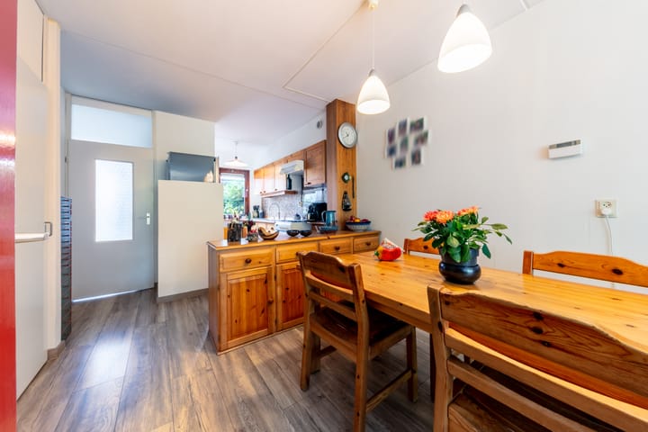 Foto 17 van Jan van Galenstraat 19