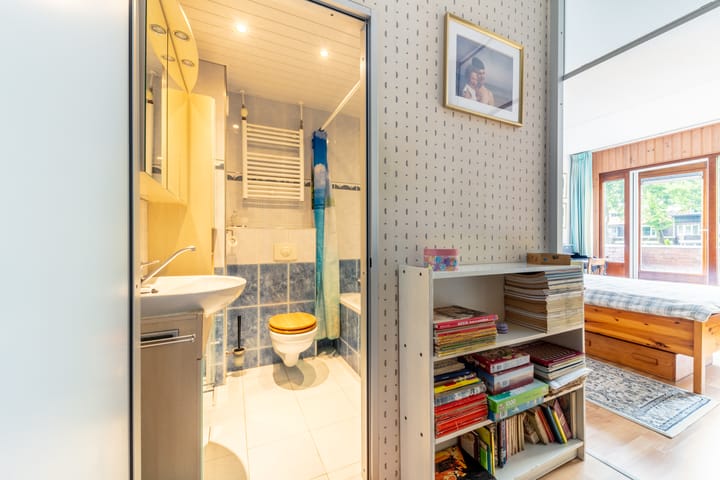 Foto 25 van Jan van Galenstraat 19