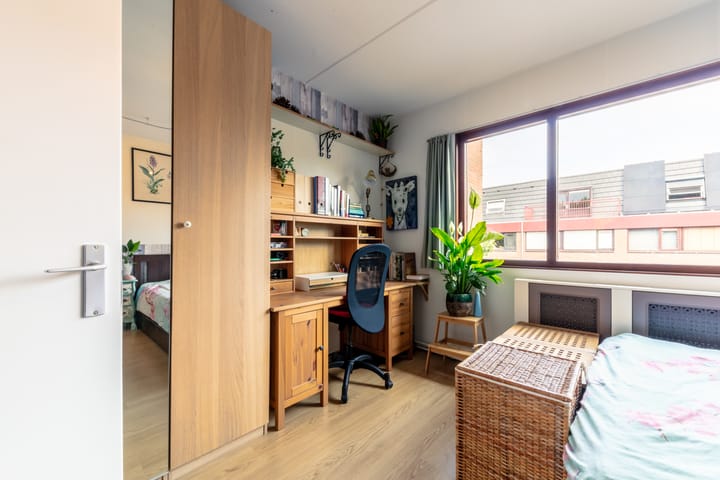 Foto 29 van Jan van Galenstraat 19