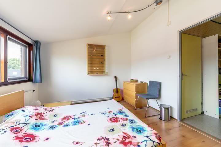 Foto 33 van Jan van Galenstraat 19