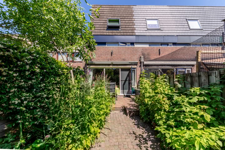 Foto 37 van Jan van Galenstraat 19