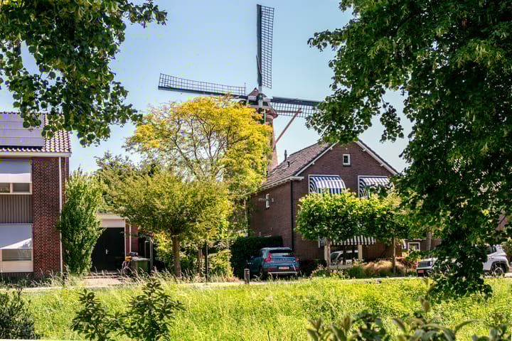 Foto 43 van Jan van Galenstraat 19