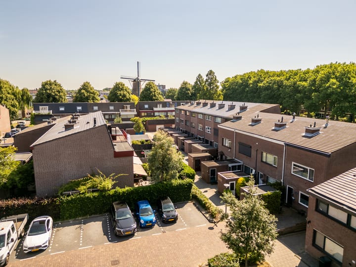 Foto 47 van Jan van Galenstraat 19